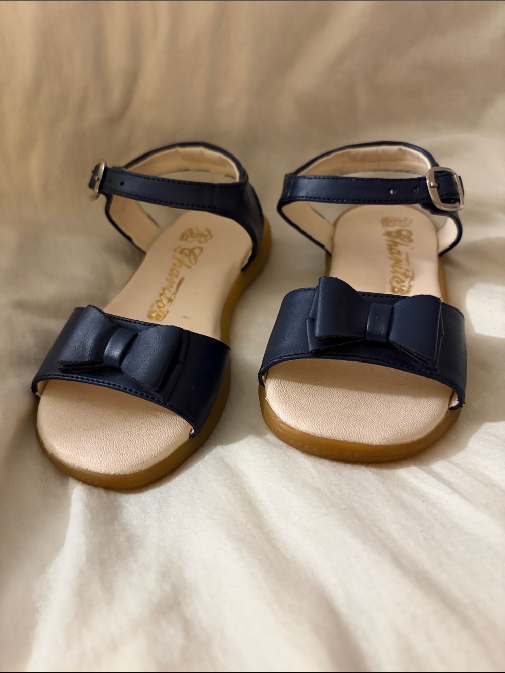Chariot’s Girls Bow-Accent Navy Ankle-Strap Sandals